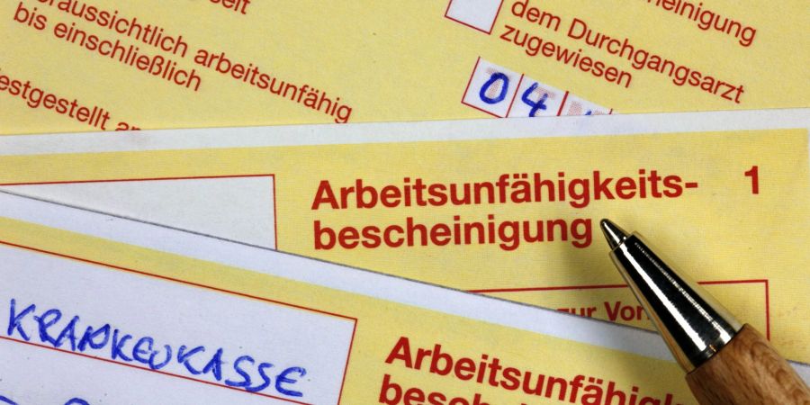 Hausärzte behandeln dieser Tage viele Covid-Erkrankungen, aber auch saisonal eigentlich untypische grippale Effekte und Durchfallerkrankungen.