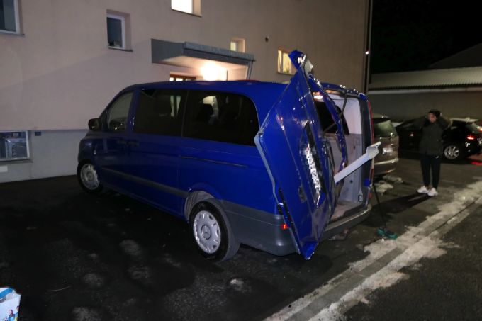Beim Unfall entstand ein Sachschaden. Beim Unfall entstand ein Sachschaden.