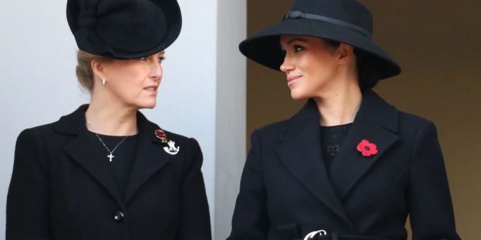 Herzogin Sophie und Meghan Markle. meghan markle
