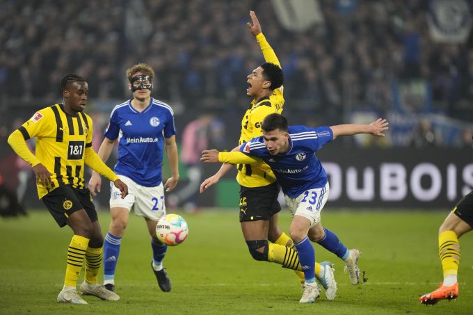 BVB Kommt Im Derby Gegen Schalke Nicht über 2:2-Remis Hinaus