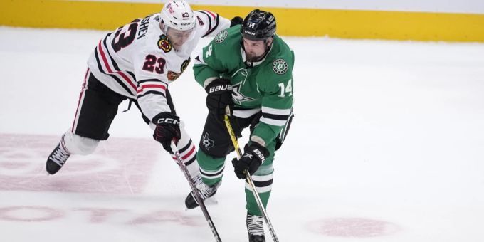 Philipp Kurashev und die Chicago Blackhawks schöpfen neue Hoffnung in der NHL. NHL