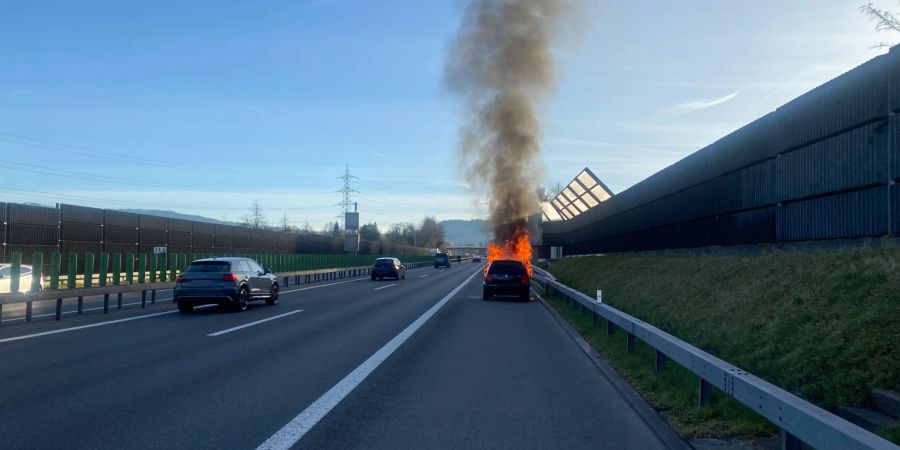 Baar ZG Brand