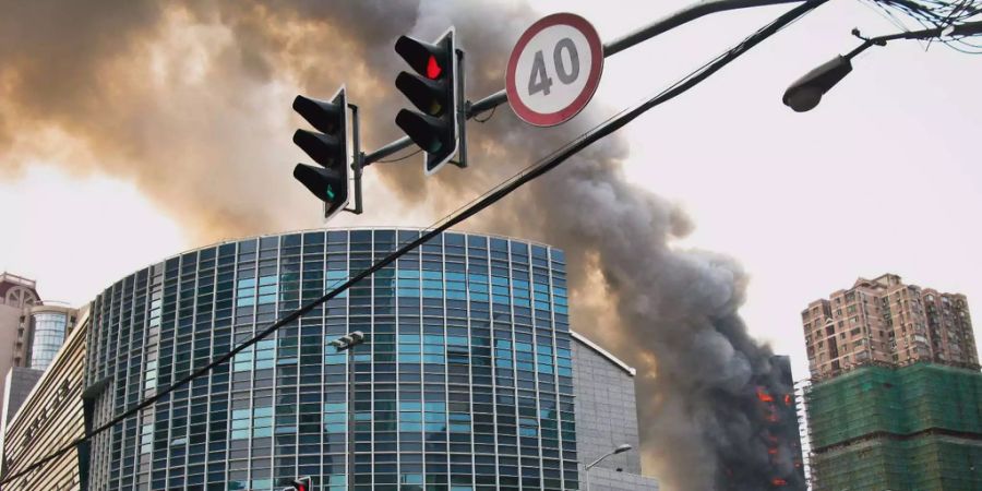 Erneuter Hochhausbrand in China.