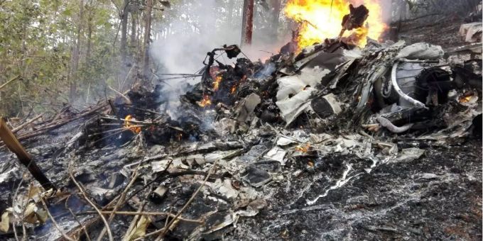 Costa Rica - Zwölf Menschen sterben bei Flugzeugabsturz