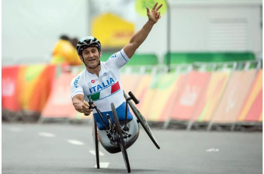 Zanardi fährt seit seinem Unfall 2001 für sein Land Handbikerennen.