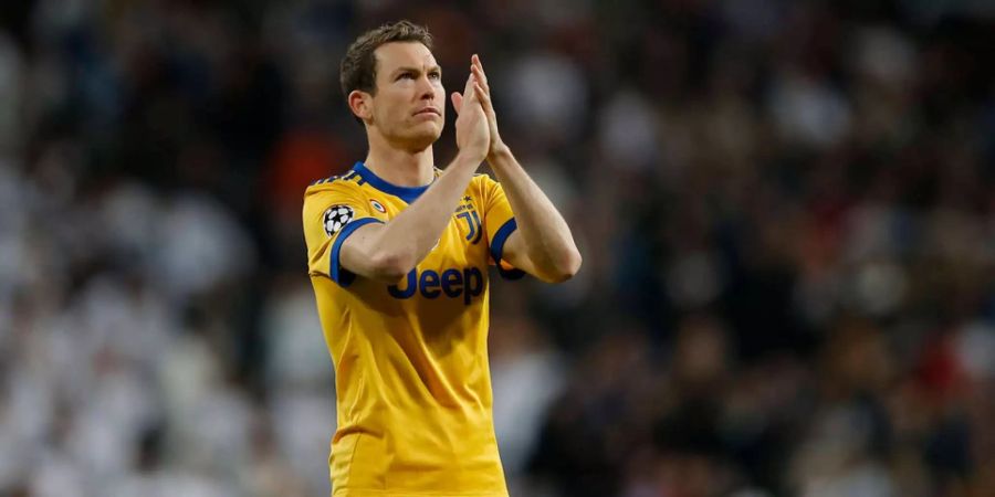 Rechtsverteidiger Stephan Lichtsteiner heuert bei Arsenal an.