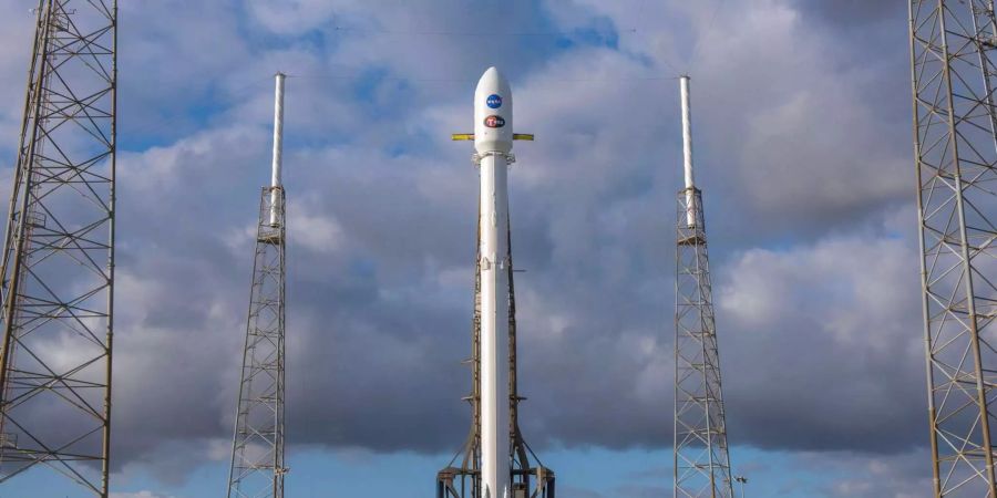 «Tess» soll an Bord einer «Falcon 9»-Rakete des privaten Raumfahrtunternehmens SpaceX vom Weltraumbahnhof Cape Canaveral im US-Bundesstaat Florida abheben.