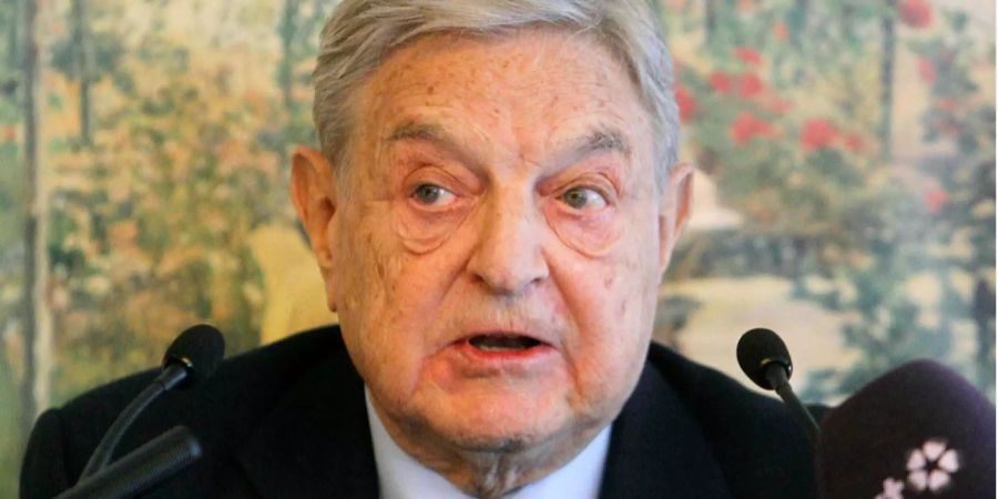 US-Milliardär George Soros an einer Pressekonferenz.