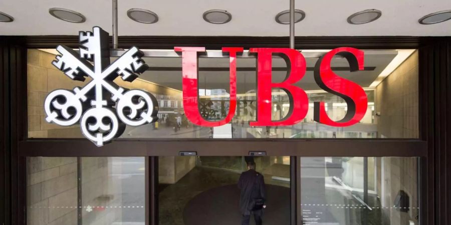 Das Logo der UBS, aufgenommen an der Zürcher Bahnhofstrasse.