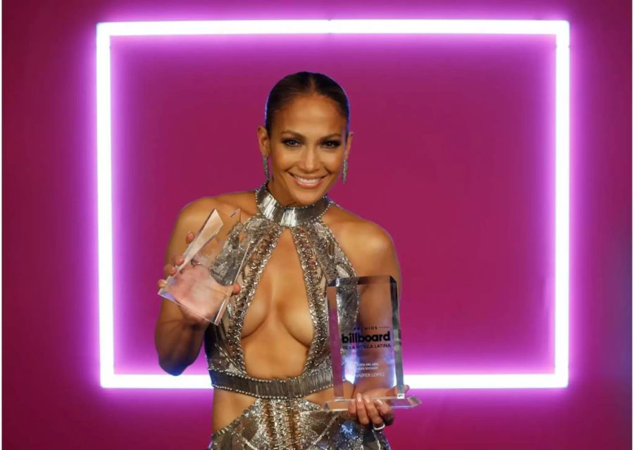 Jennifer Lopez räumte bereits bei den Latin Billboard Awards im April ab.