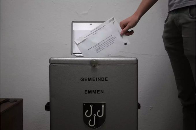 In Emmen findet am 23. September 2018 der zweite Wahlgang für die Besetzung der zwei vakanten Gemeinderatsämter statt In Emmen findet am 23. September 2018 der zweite Wahlgang für die Besetzung der zwei vakanten Gemeinderatsämter statt