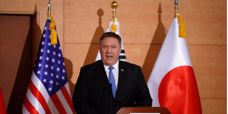 Mike Pompeo Iran-Konflikt Flaggen