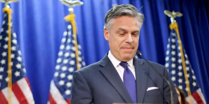 Damaliger Präsidentschaftskandidat Jon Huntsman hält eine Rede.