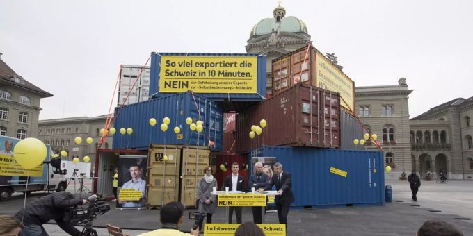 Nach Farbe gestimmt - Selbstbestimmungsinitiative war vielen zu komplex