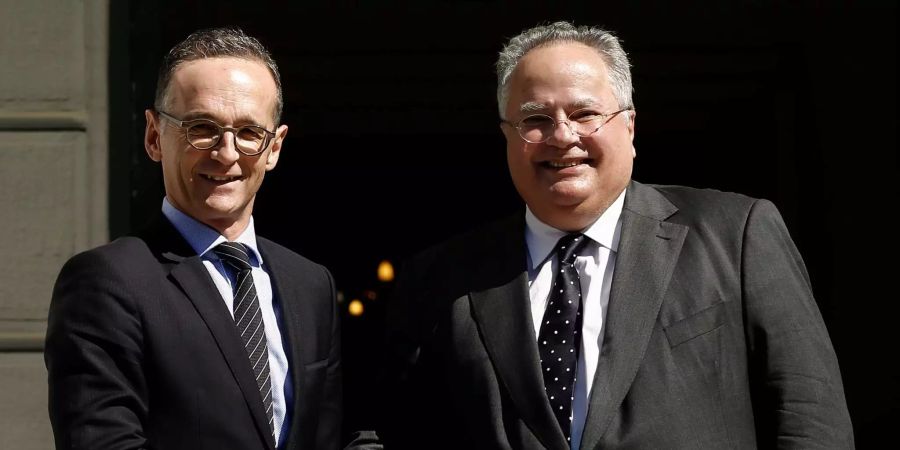 Aussenminister von Griechenland Nikos Kotzias und Deutschlands Aussenminister Heiko Maas während ihres Treffens in Athen.