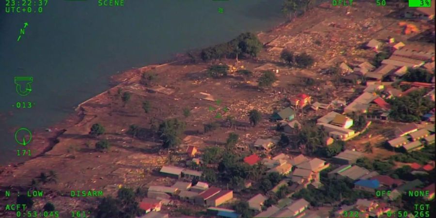 Das Ausmass des Tsunamis auf der indonesischen Insel Sulawesi wird hier ersichtlich.