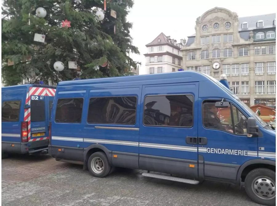 Ein Einsatzfahrzeug der französischen Polizei in Strassburg (F).