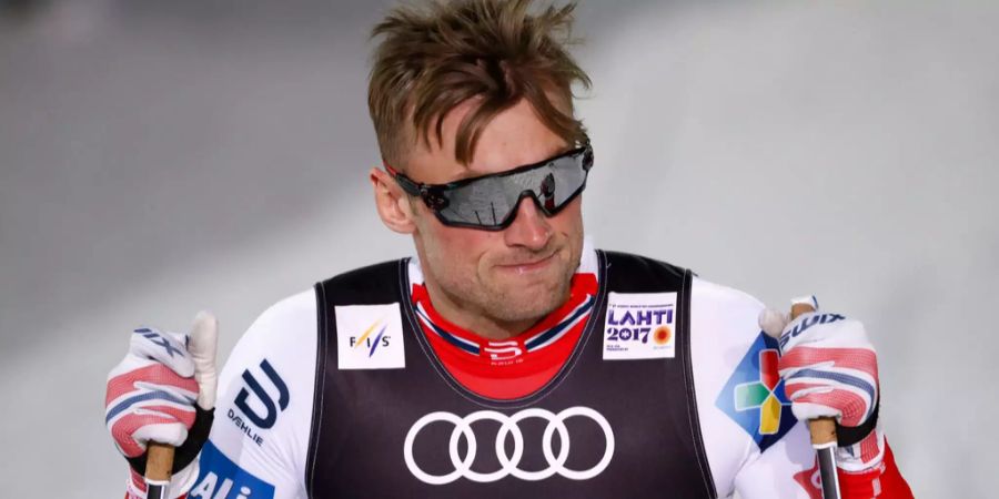 Petter Northug zeigt sich im Ziel von Lahti (FIN) 2017 konsterniert.