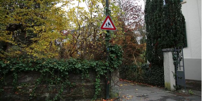 Achtung Kinder - Schulweg. (Symbolbild) Achtung Kinder - Schulweg. (Symbolbild)