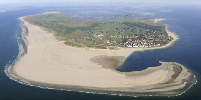 In Nordsee vor Borkum - Zwei Schiffe zusammengeprallt