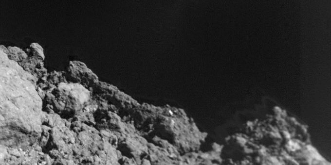 Die Oberfläche des Asteroiden Ryugu aus wenigen Metern Entfernung, aufgenommen durch das deutsch-französische Messgerät «Mascot». Ryugu