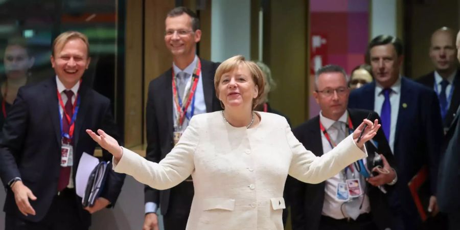 Die deutsche Bundeskanzlerin Angela Merkel zu Beginn des EU-Gipfeltreffens.