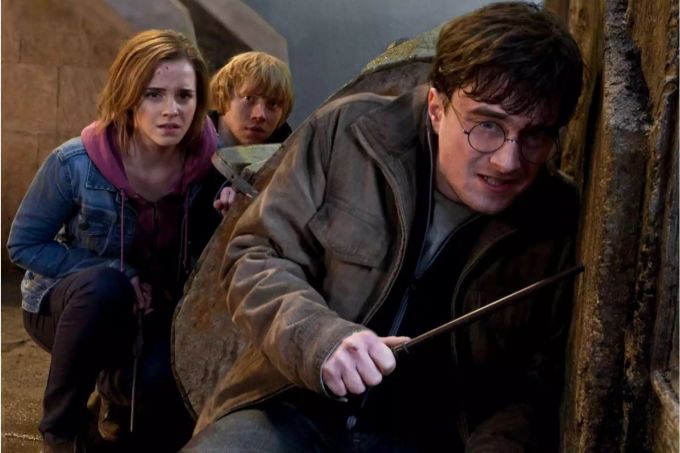Emma Watson wurde durch ihre Rolle als Hermine Granger in Harry Potter bekannt. emma watson