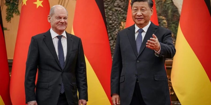 Bundeskanzler Olaf Scholz (l.) und Chinas Präsident Xi Jinping am Freitag in Peking