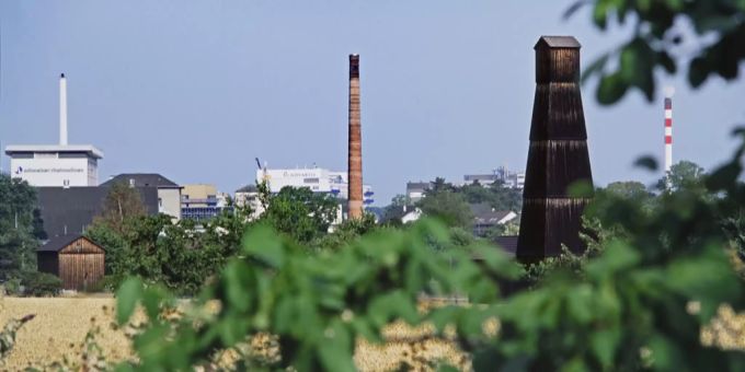 Eine Rheinsaline in einem Weizenfeld bei Pratteln im Kanton Basel-Land. Schweizer Salinen