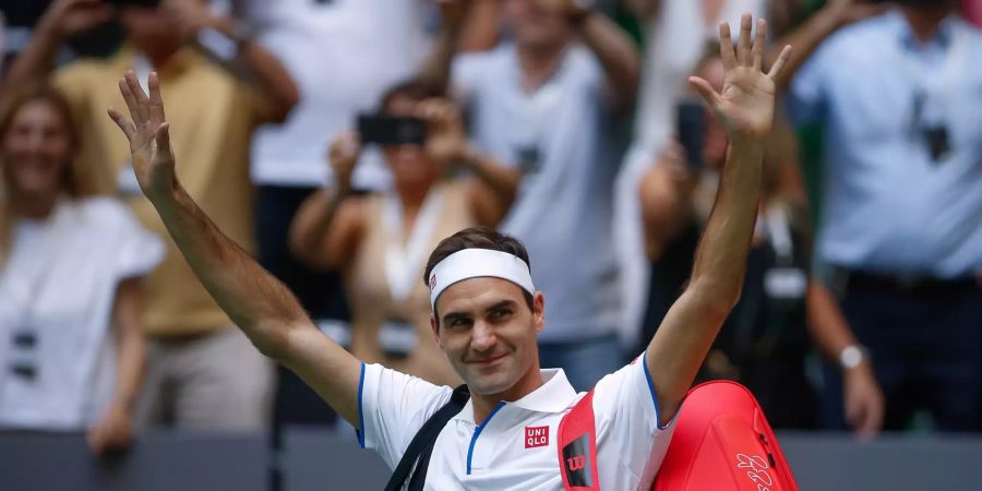 Exhibition match between Federer and Zverev in Buenos AIres