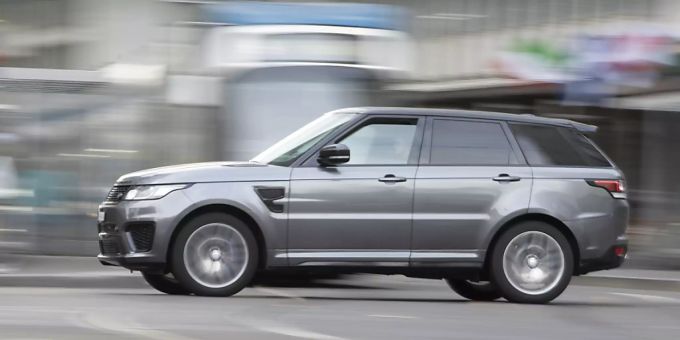 Wer ein Auto kauft, soll dank einer verbesserten Energieetikette einen informierten Entscheid treffen können. Die neuen Regeln für die Etikette gelten ab nächstem Jahr. (Themenbild) Wer ein Auto kauft, soll dank einer verbesserten Energieetikette einen informierten Entscheid treffen können. Die neuen Regeln für die Etikette gelten ab nächstem Jahr. (Themenbild)