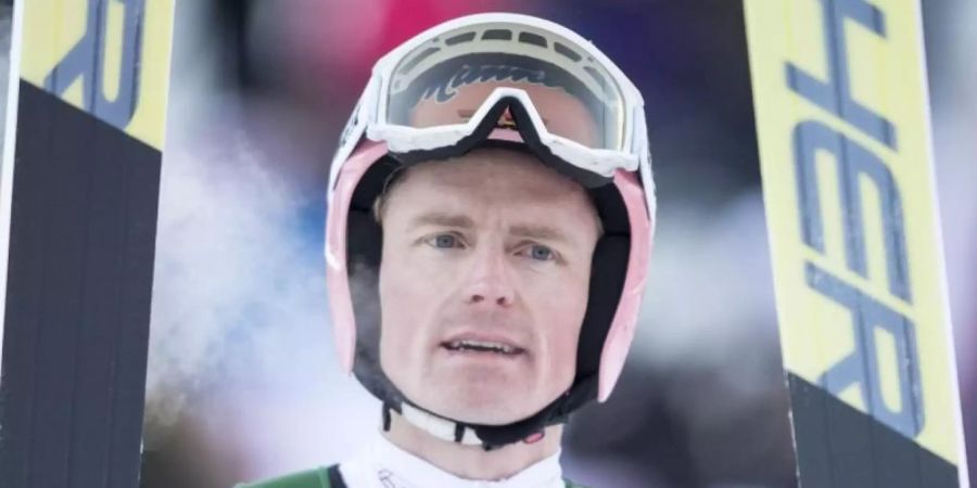 Muss eine Trainingspause einlegen wegen Rücken: Skispringer Severin Freund. Foto: Urs Flueeler/KEYSTONE/dpa