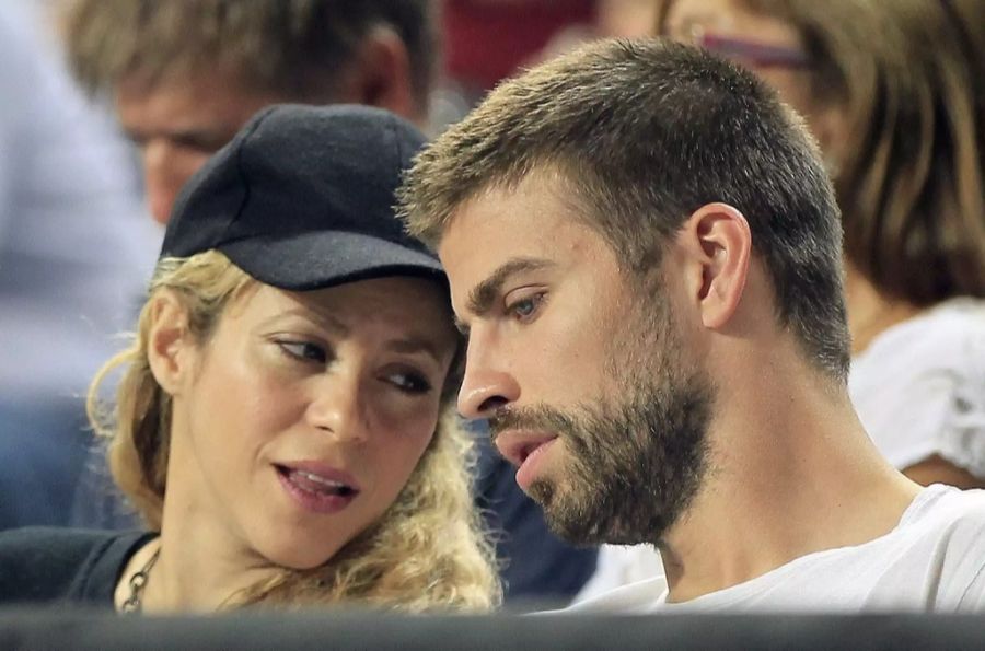 Shakira soll Gerard Piqué mit einer anderen erwischt haben.