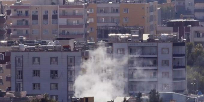 Istanbul/Damaskus/Berlin/Brüssel - Waffenruhe in Nordsyrien hält nicht überall