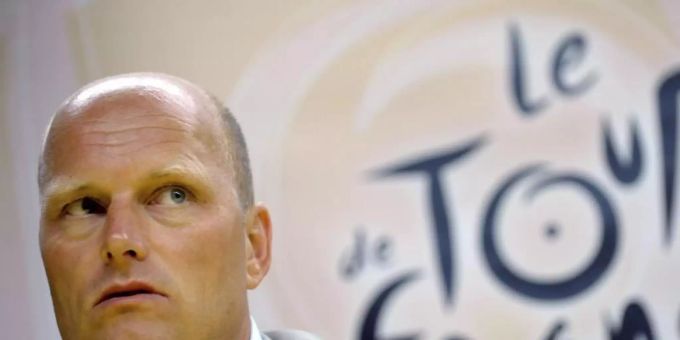 Bjarne Riis hatte 1996 für das Team Telekom die Tour de France gewonnen. Foto: NICOLAS BOUVY/epa/dpa VINGEGAARD