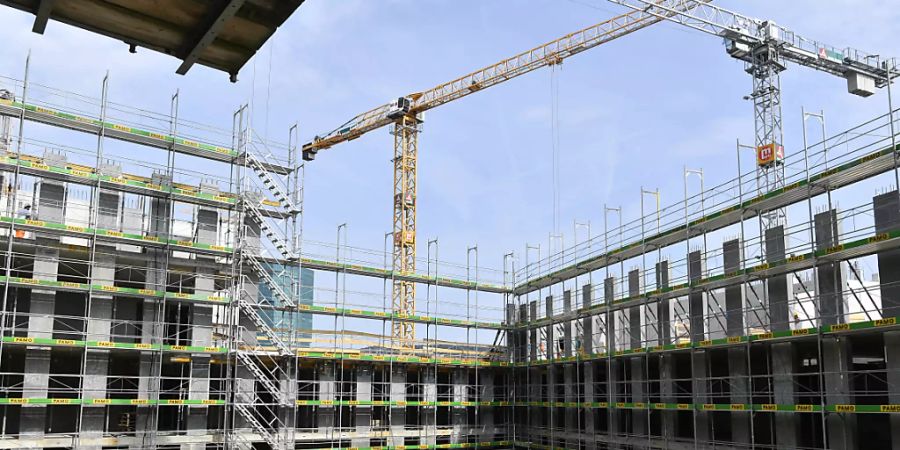BAK prognostiziert Rückgang im Schweizer Hochbau für 2019 und 2020. (Archiv)