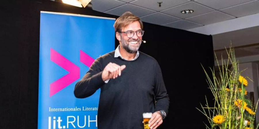 Prominenter Gast: Jürgen Klopp zu Besuch bei seinem alten Club in Dortmund. Foto: Guido Kirchner/dpa