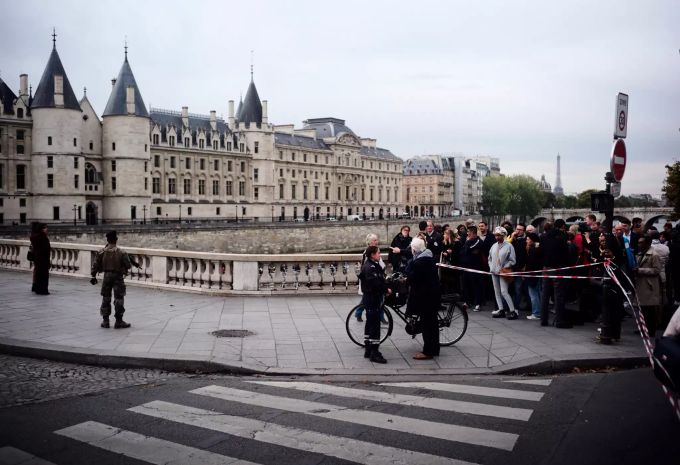 Messerattacke in Paris