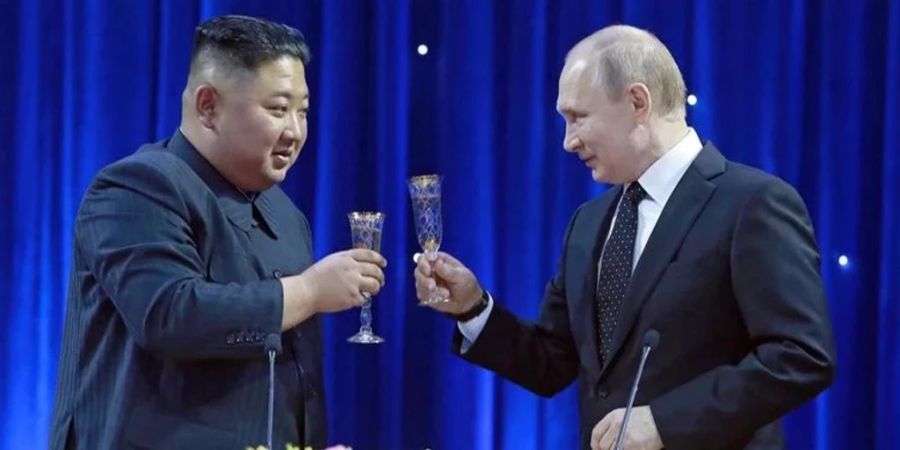 Nordkoreas Kim Jong-un unterstützt Wladimir Putin beim Wiederaufbau des annektierten Gebiets mit Arbeitern. (Archiv)