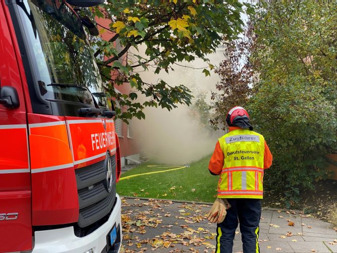 Durch den Brand enstand ein Sachschaden Durch den Brand enstand ein Sachschaden