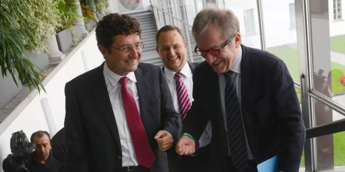 Tempi passati: Der damalige Präsident des Tessiner Staatsrats Paolo Beltraminelli (CVP), Staatsrat Norman Gobbi (Lega) und Roberto Maroni, Präsident der italienischen Region Lombardei. tessin
