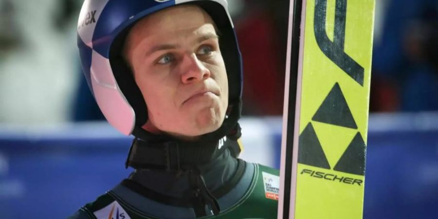 Noch auf der Suche nach der Form: Andreas Wellinger. Foto: Karl-Josef Hildenbrand