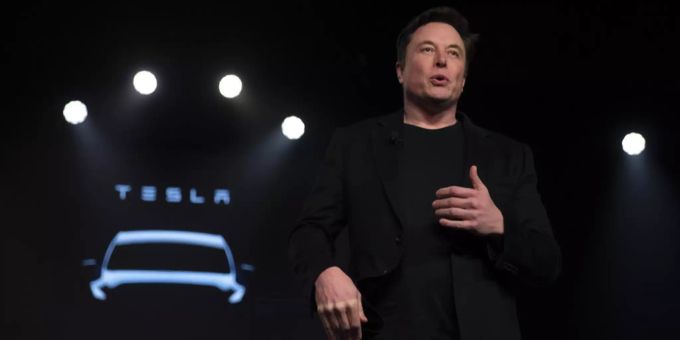 Batterie-Herstellung - Tesla befürchtet einen Mangel an Rohstoffen