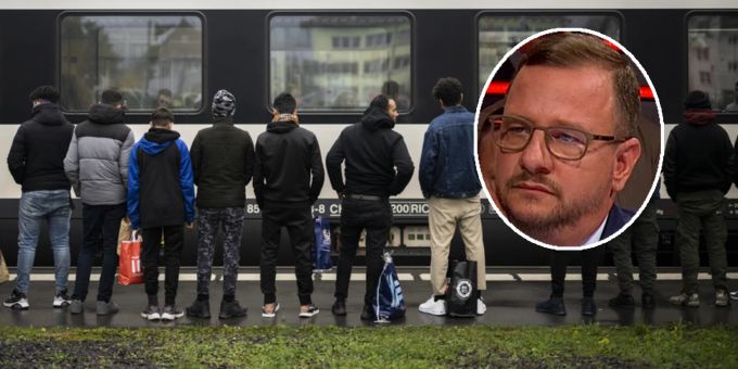 Asyl-Arena - Mitte-Bregy: «Ohne Schengen hätten wir das Chaos»