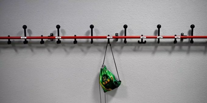 Sportbeutel in einer Schule Sportbeutel in einer Schule