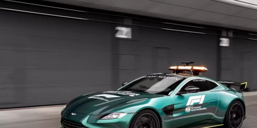 Auch Aston Martin wird nun ein Safety Car stellen. Foto: Max Earey/Aston Martin/dpa