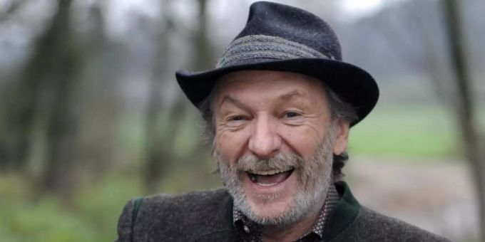 Wutanfälle, Verbranntes und ein lustvolles Ende: Franz Xaver Kroetz wird 75. Foto: picture alliance / dpa Wutanfälle, Verbranntes und ein lustvolles Ende: Franz Xaver Kroetz wird 75. Foto: picture alliance / dpa