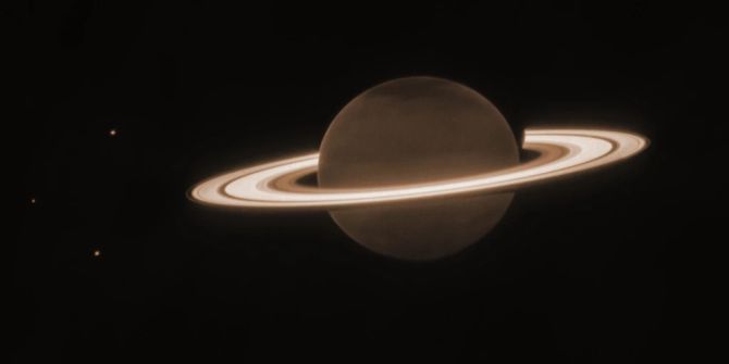 Saturn James Webb