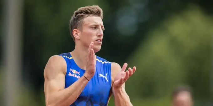 Simon Ehammer bei den 110 Hürden beim den Schweizer Mehrkampf Meisterschaften in Basel am 18 Juni 2023. Simon Ehammer