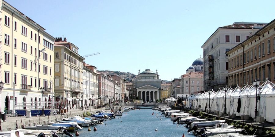 Triest Stadt Kathedrale Kanal Italien